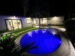 View Talay Villas Luxury 2BR pool villa nr beach - 290